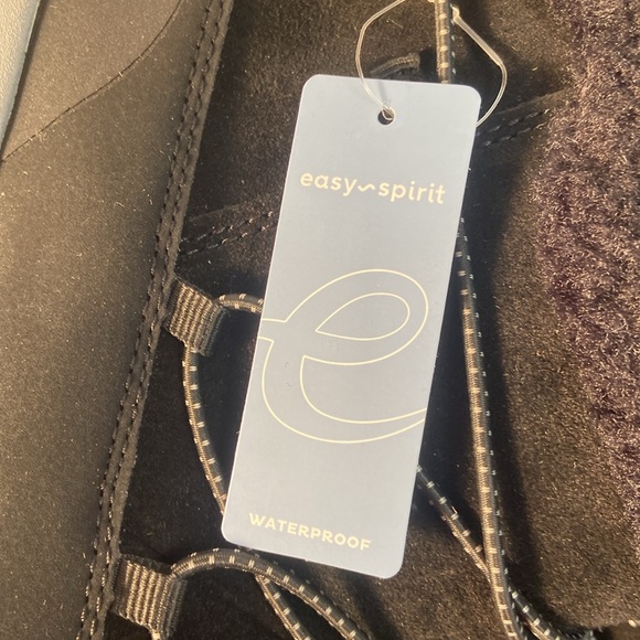 NWT Easy Spirit Womens Voyage Winter Boots size 12 black - Picture 13 of 13